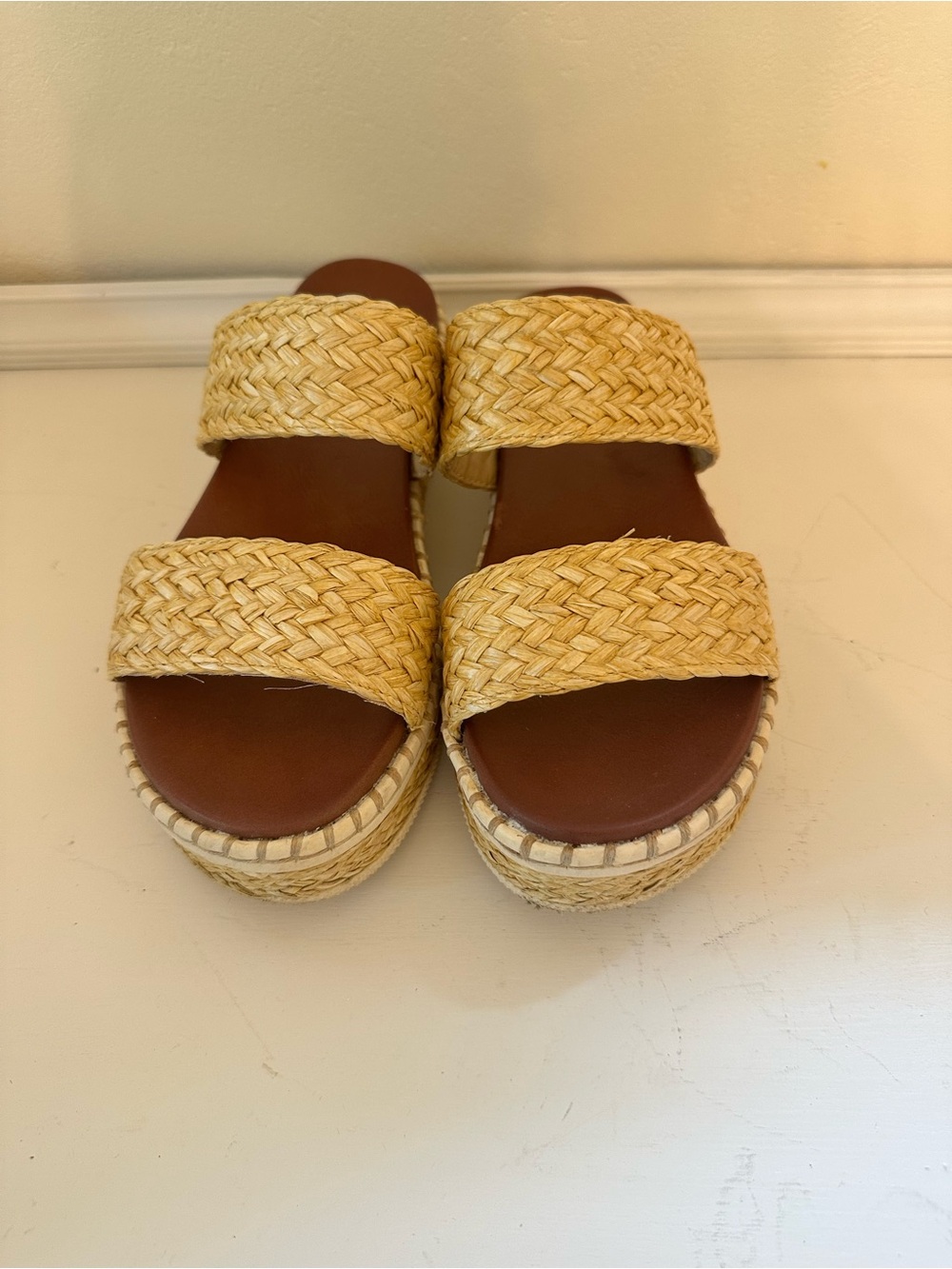 Mia Raffia Wicker Platform Sandals Open Toe Sz 8 Boho Resort Vacation Summer